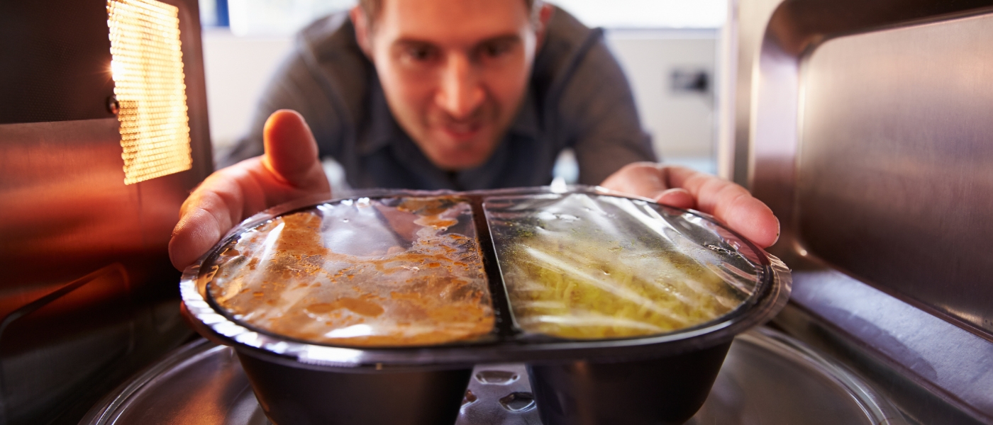 Cocinar con microondas: la solución práctica para tu cocina (2024)