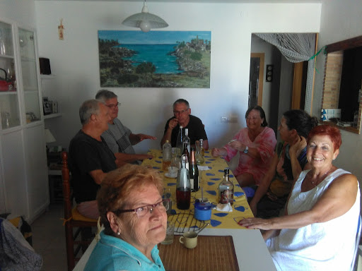 Les Mil I Una.          .          .          