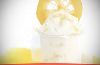 Receta de Helado casero de vainilla con limón para 4 personas