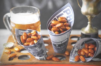 Receta de Almendras con curry y miel para 4 personas